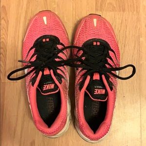 Nike Air Max Torch 4 Women’s Running Shoe